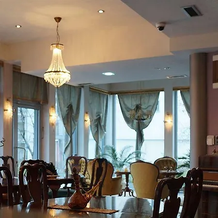 Octagon 酒店 塞拉耶佛