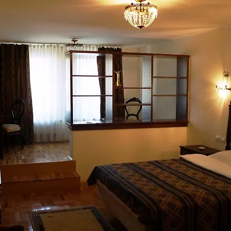 Octagon 4* Szarajevó