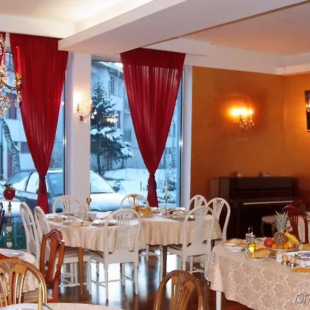 Octagon 4* Sarajevo