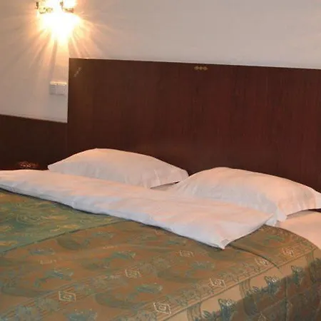 Hotel Octagon